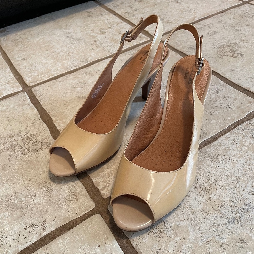 Clarks Nude Slingback Heels